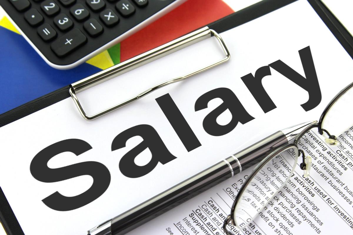 Salary - Free of Charge Creative Commons Clipboard image