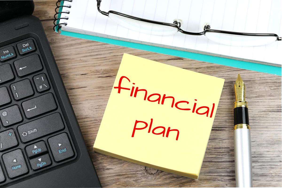 Financial Plan Free Of Charge Creative Commons Post It Note Image
